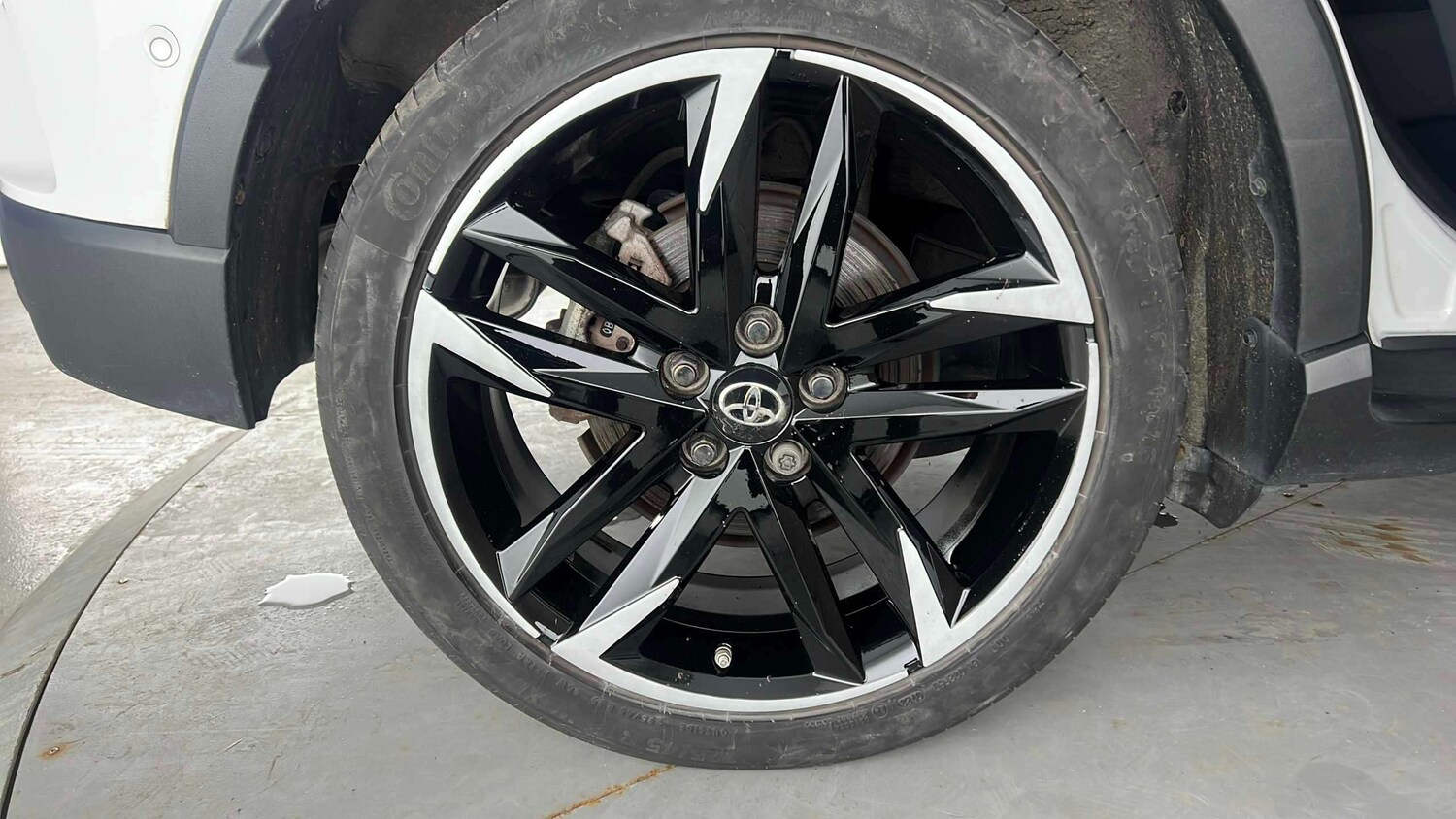 Used Toyota C-HR 2023 for sale - 77856701: Photo 9