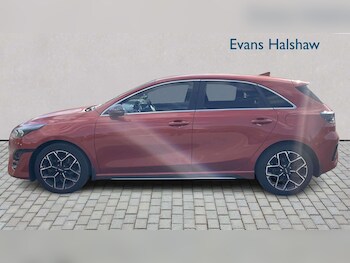 Used Kia Ceed 2023 for sale - 78351824: Photo