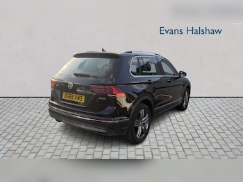 Used BMW 2 Series 2018 for sale - 79592983: Photo