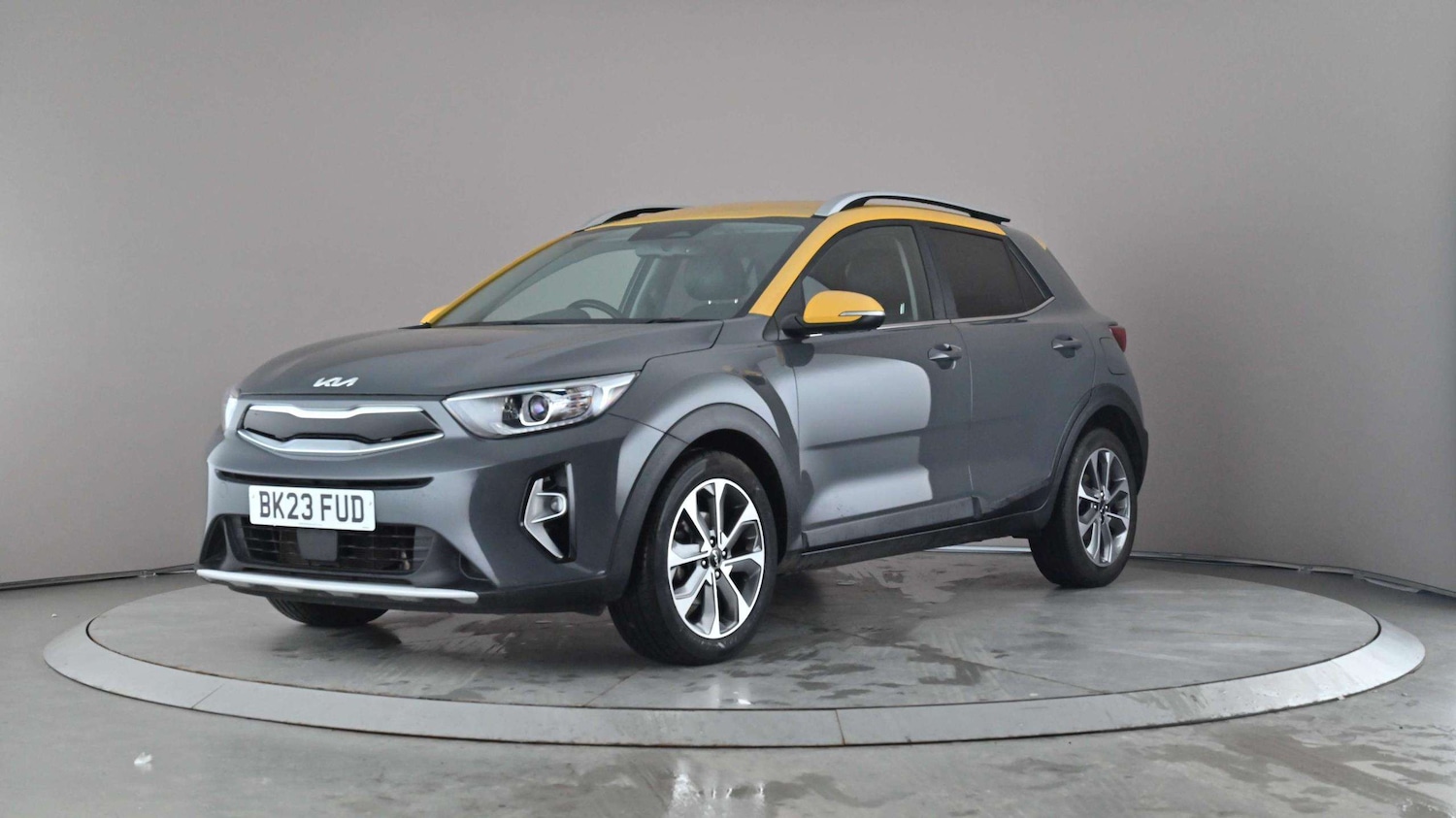 Used Kia Stonic for sale - 77859213: Photo 3