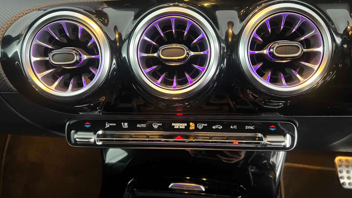 Used Mercedes-Benz CLA for sale - 77856983: Photo 19