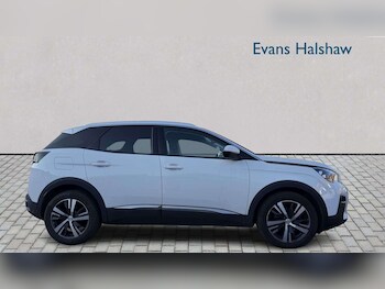 Used Peugeot 3008 2018 for sale - 77857698: Photo