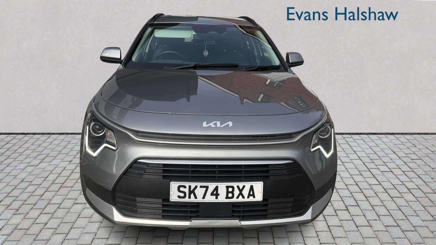 Used Kia Niro 2024 for sale - 78010075: Photo 2