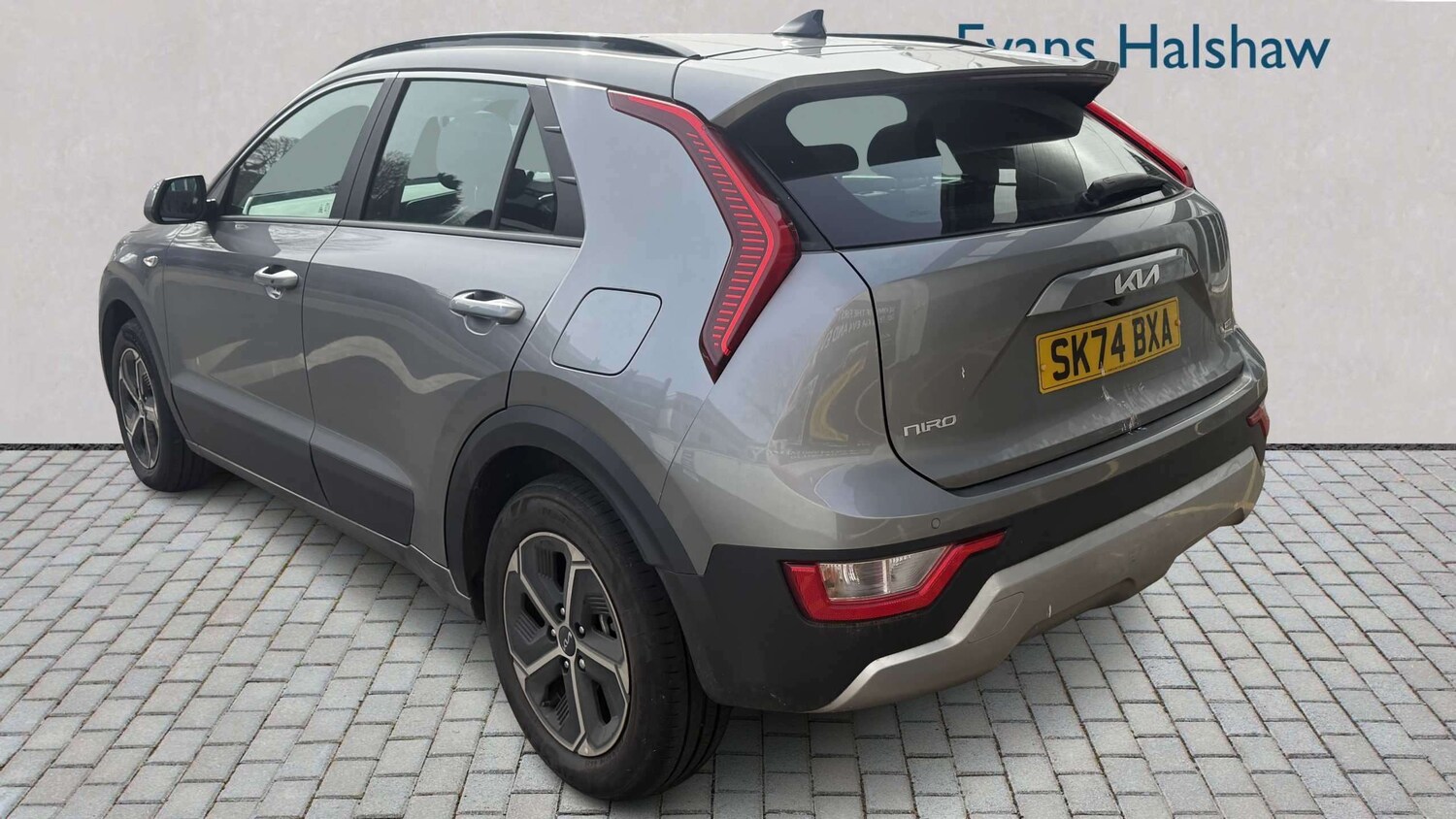 Used Kia Niro 2024 for sale - 78010075: Photo 5