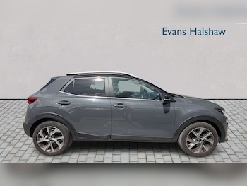 Used Kia Stonic 2022 for sale - 79376675: Photo