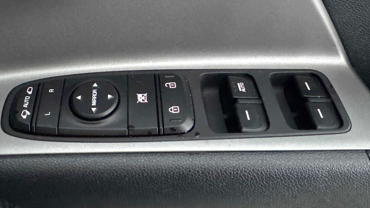 Used Kia Niro for sale - 77859581: Photo 18