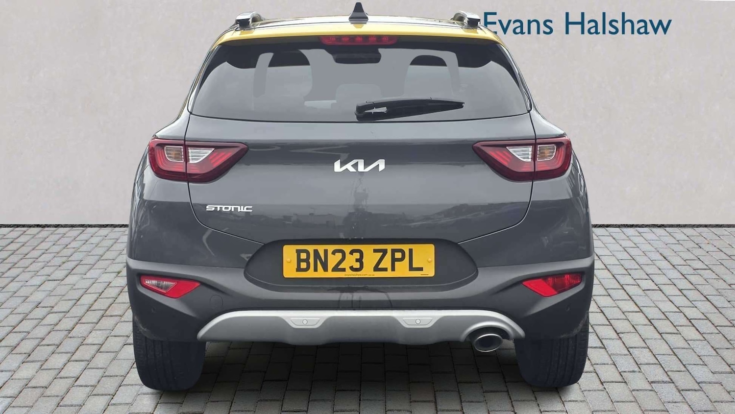 Used Kia Stonic for sale - 77858472: Photo 4