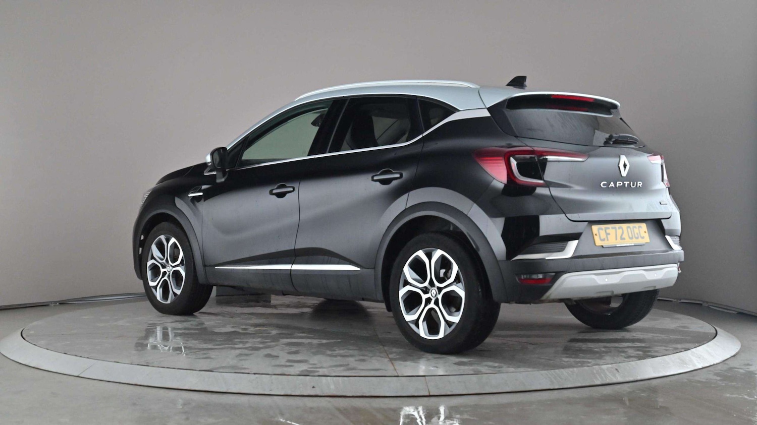 Used Renault Captur for sale - 77861270: Photo 5