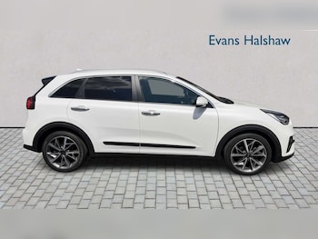 Used Kia Niro 2020 for sale - 79391002: Photo