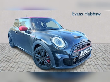 Used MINI Hatch 2022 for sale - 78104932: Photo