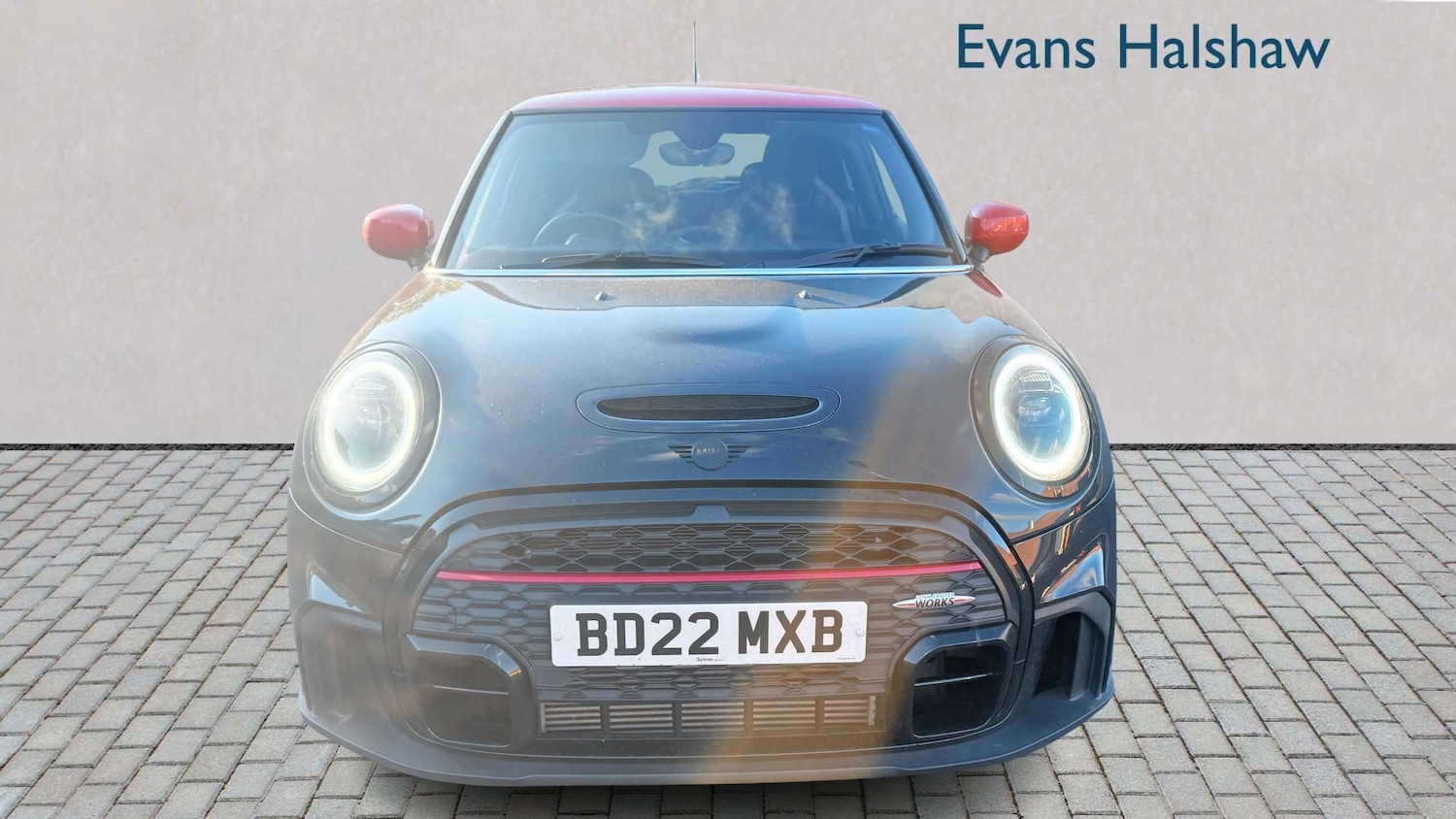 Used MINI Hatch 2022 for sale - 78104932: Photo 2