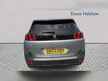 Used Peugeot 5008 2023 for sale - 79784420: Photo