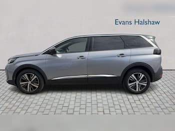 Used Peugeot 5008 2023 for sale - 79784420: Photo