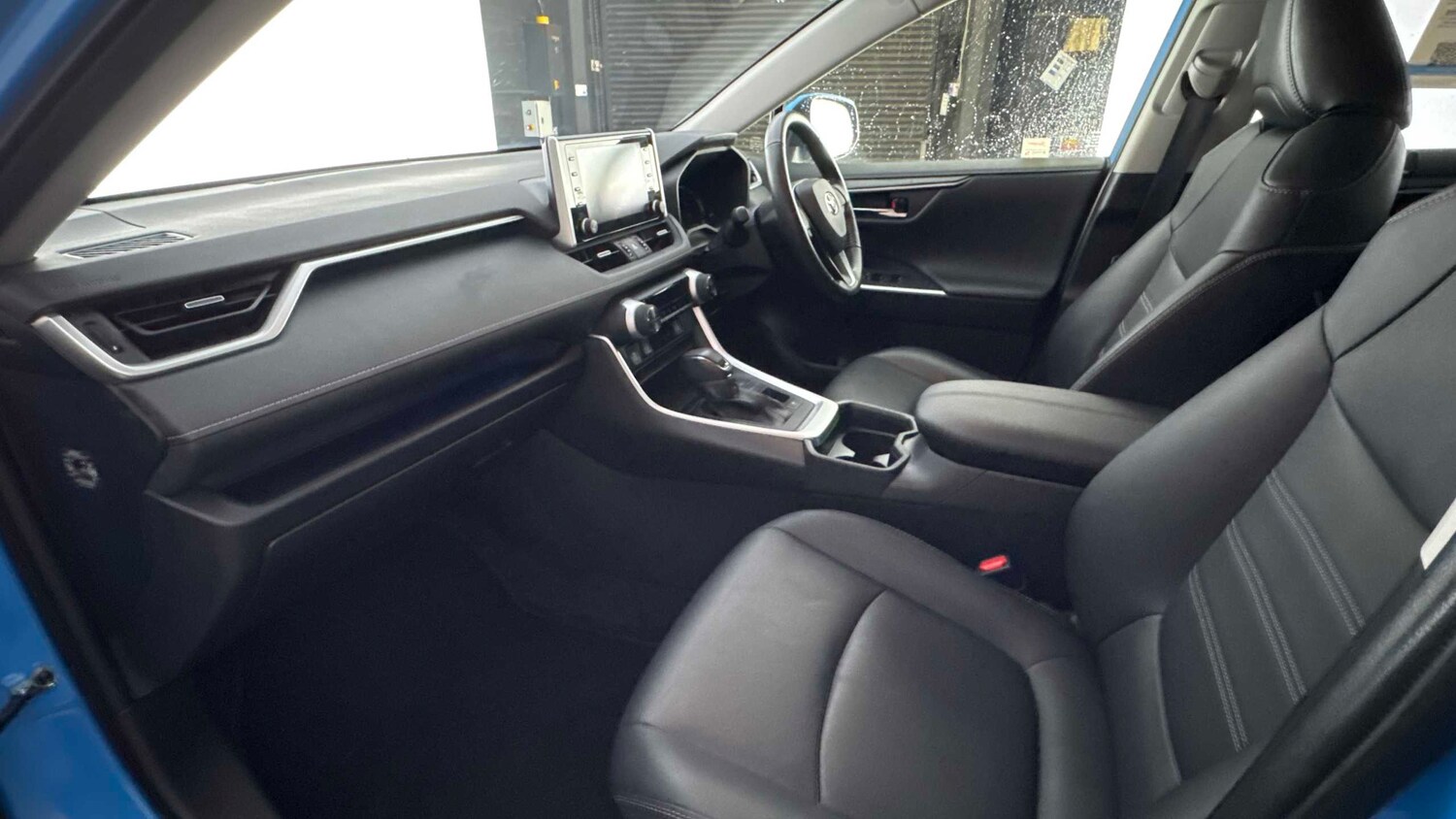 Used Toyota RAV4 2022 for sale - 77856469: Photo 17