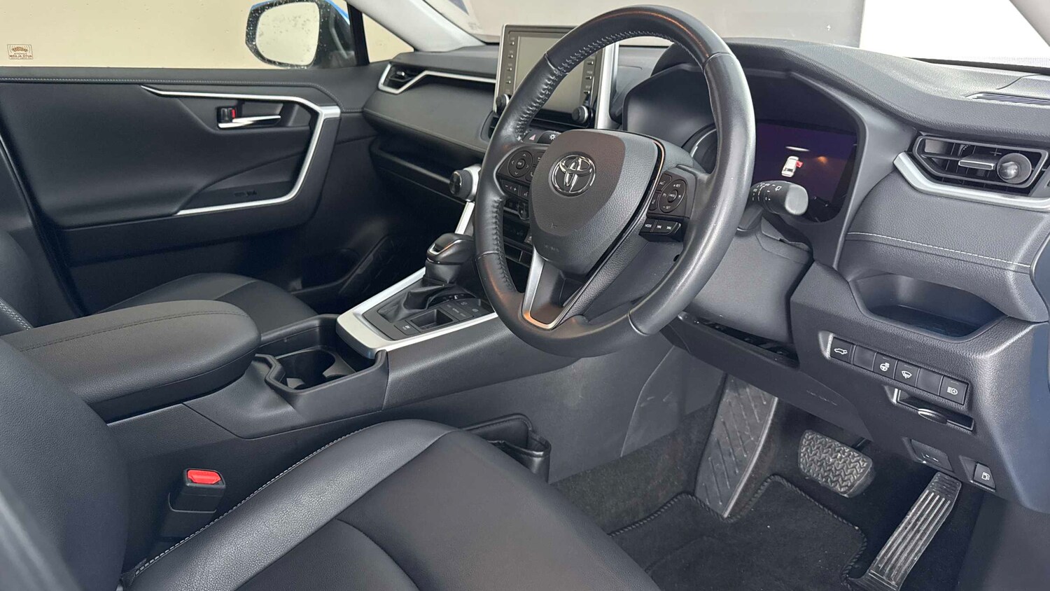 Used Toyota RAV4 2022 for sale - 77856469: Photo 18