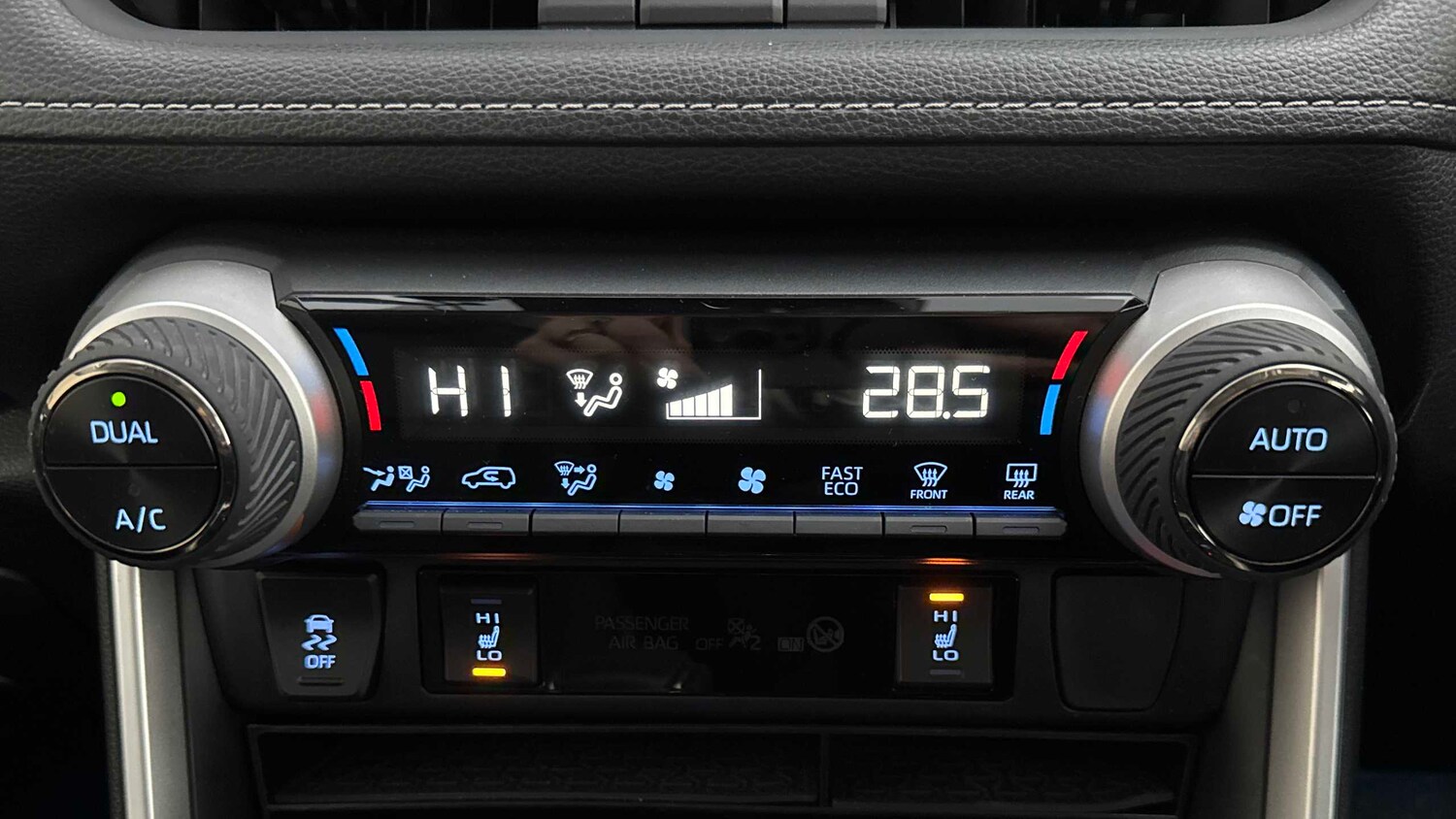 Used Toyota RAV4 2022 for sale - 77856469: Photo 22