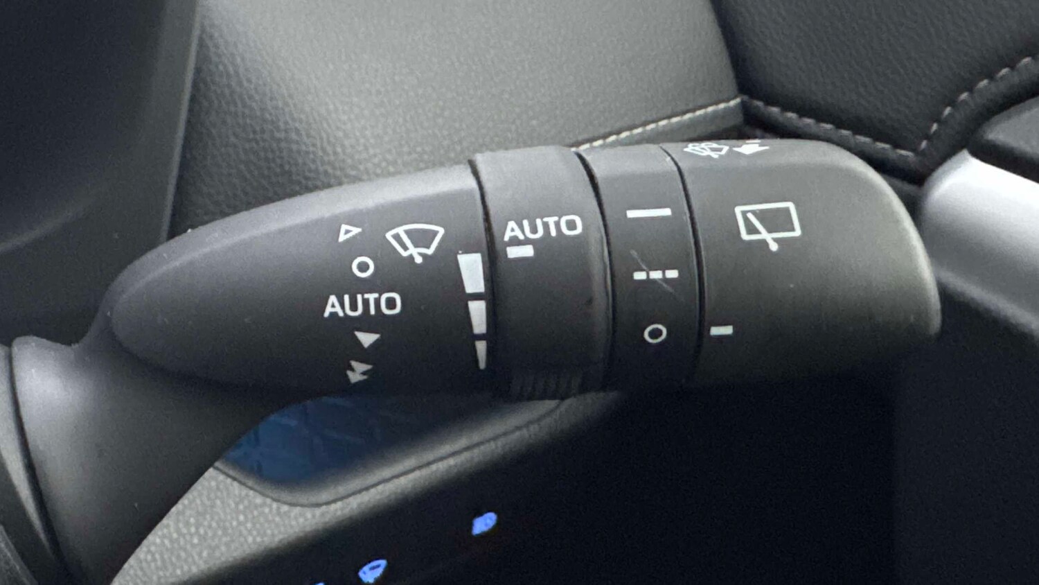 Used Toyota RAV4 2022 for sale - 77856469: Photo 25