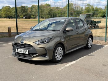 Used Toyota Yaris 2021 for sale - 79698744: Photo