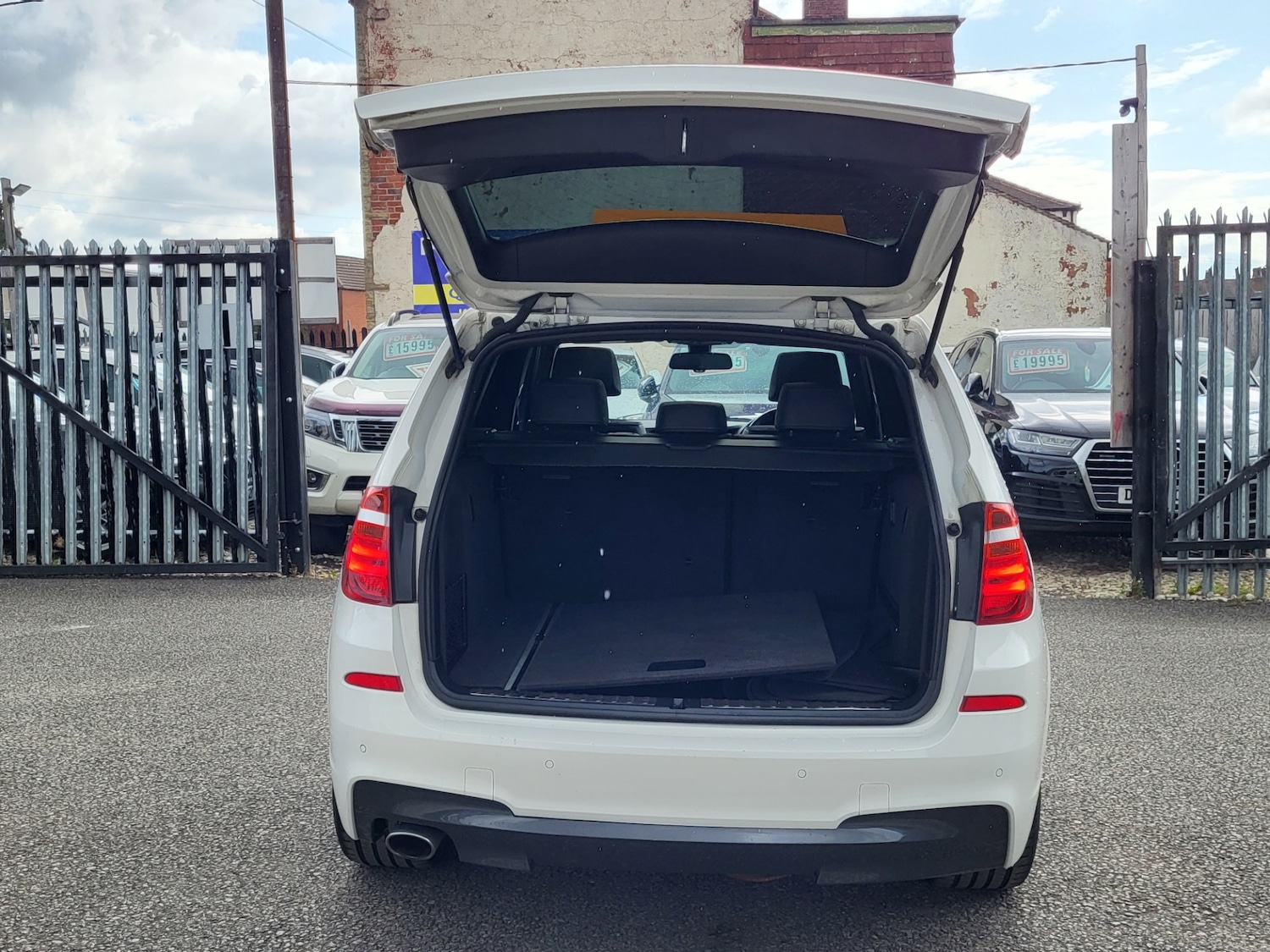 Vehicle 27