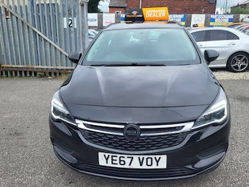 Used Vauxhall Astra 2017 for sale - 75381750: Photo