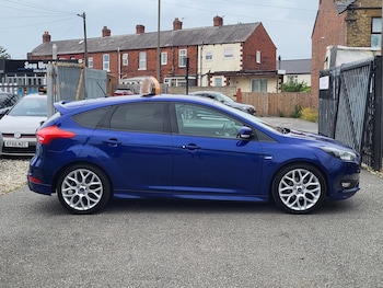 Used Ford Focus 2017 for sale - 75343041: Photo