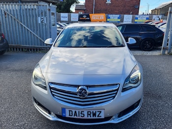 Used Vauxhall Insignia 2015 for sale - 76037574: Photo