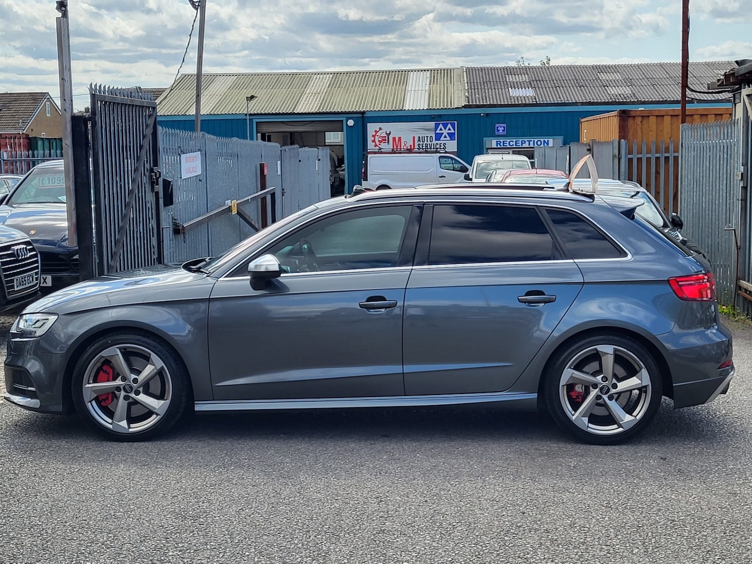 Vehicle 5