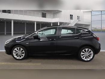 Used Vauxhall Astra 2017 for sale - 75933296: Photo