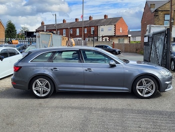 Used Audi A4 2017 for sale - 75735977: Photo