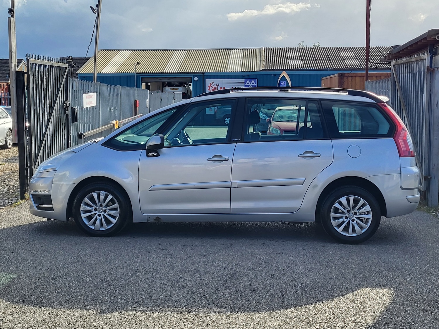 Vehicle 5