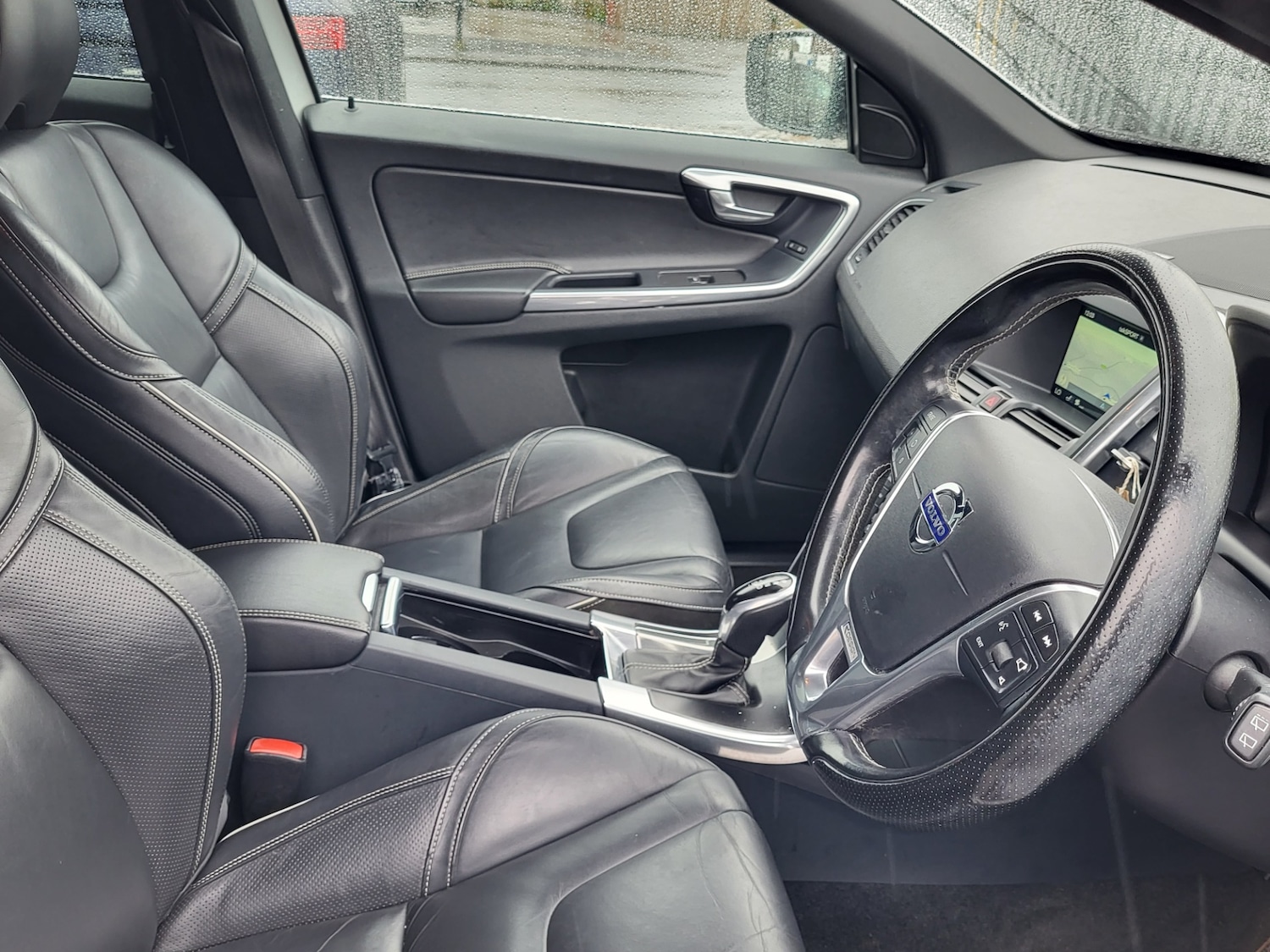 Used Volvo XC60 2015 for sale - 76026763: Photo 18