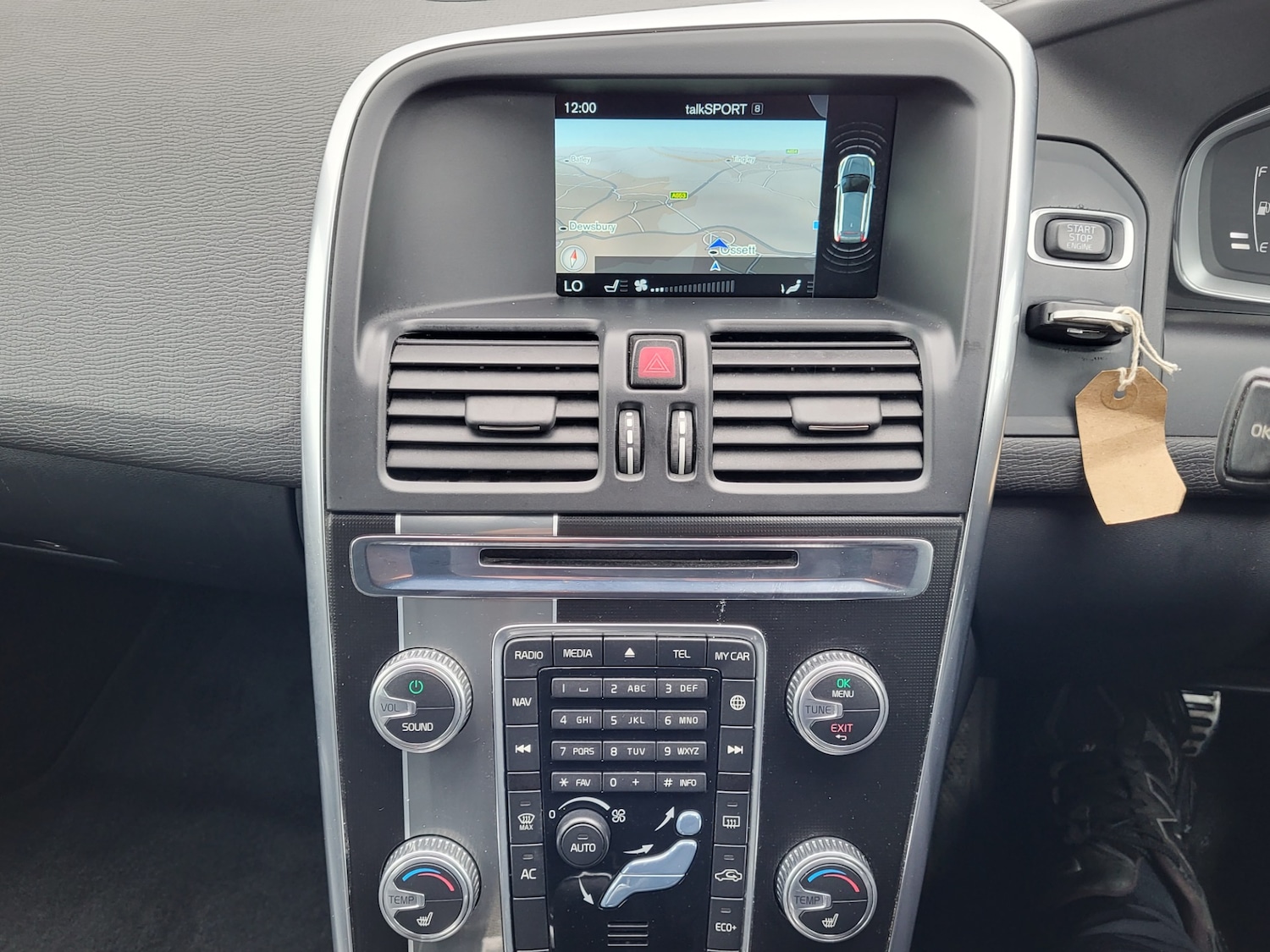 Used Volvo XC60 2015 for sale - 76026763: Photo 7