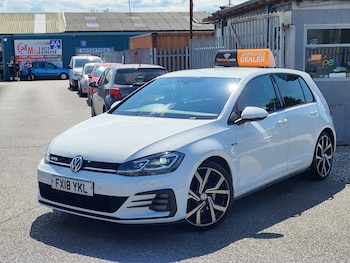 Used Volkswagen Golf 2018 for sale - 75272458: Photo