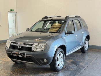 Used Dacia Duster 2014 for sale - 78854451: Photo