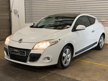 Used Renault Megane 2010 for sale - 79657824: Photo