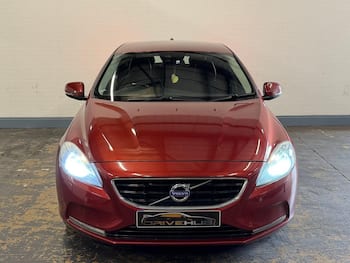 Used Volvo V40 2015 for sale - 79657588: Photo