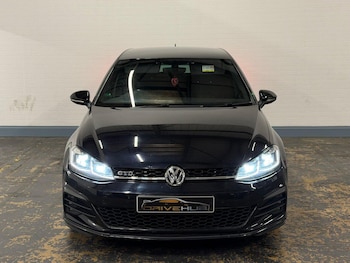 Used Volkswagen Golf 2018 for sale - 78612743: Photo