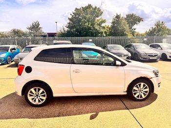 Used Volkswagen Polo 2014 for sale - 78866578: Photo
