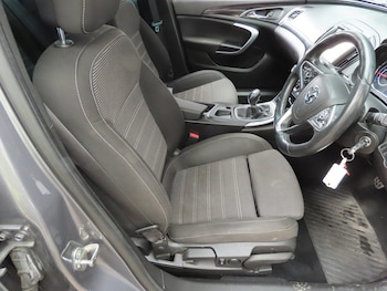 Used Vauxhall Insignia 2016 for sale - 78561630: Photo