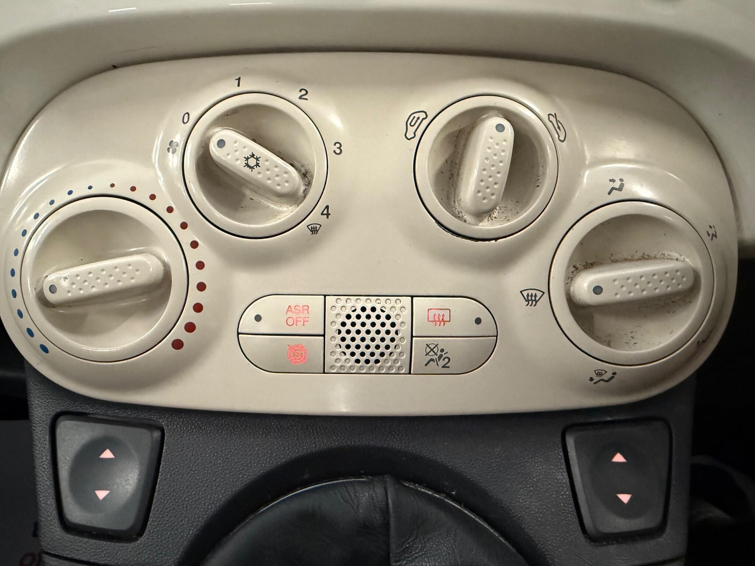 Used Fiat 500 2015 for sale - 76240225: Photo 9