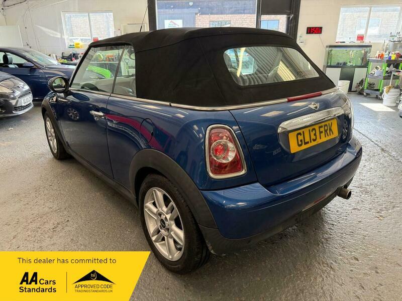 Used MINI Convertible 2013 for sale - 76990476: Photo 4