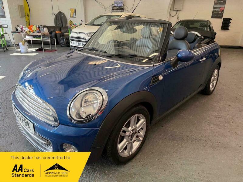 Used MINI Convertible 2013 for sale - 76990476: Photo 6