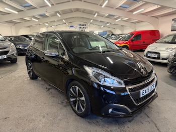 Used Peugeot 208 2019 for sale - 77237641: Photo