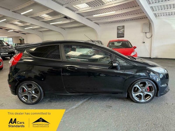 Used Ford Fiesta 2015 for sale - 76026540: Photo 7