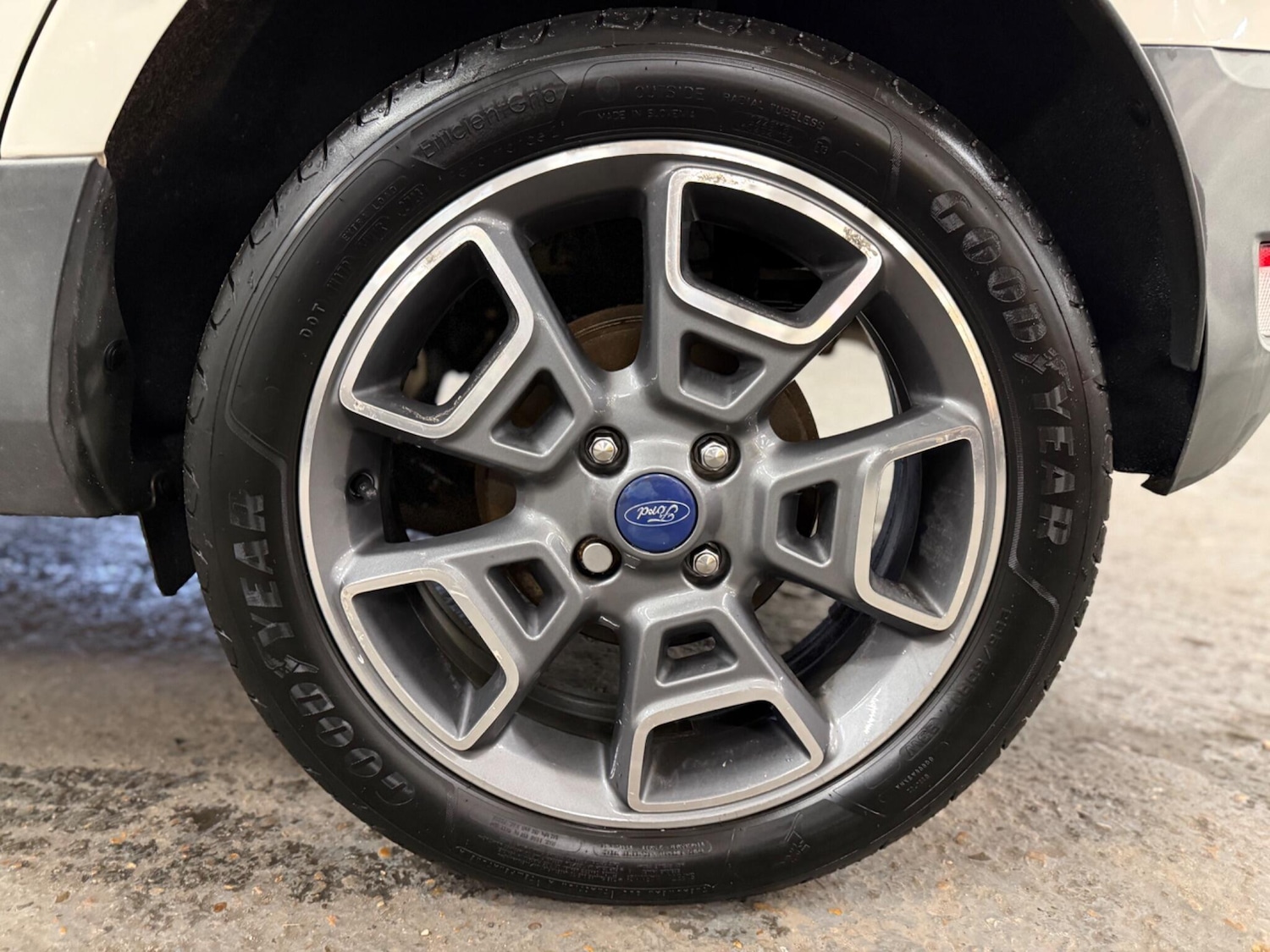 Used Ford Ecosport 2016 for sale - 77550366: Photo 23