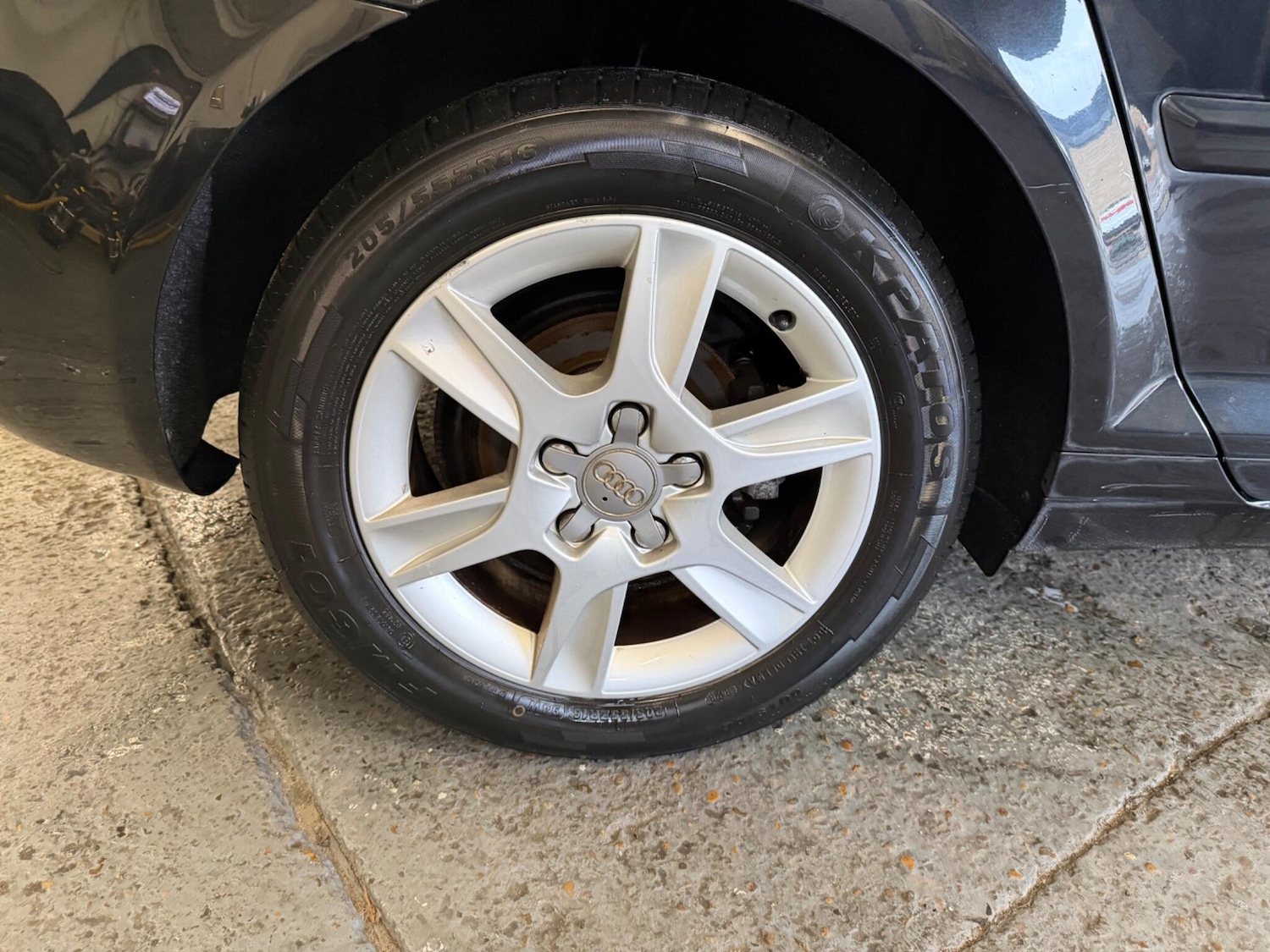 Used Audi A3 2010 for sale - 77696300: Photo 24