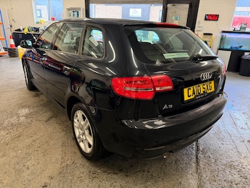 Used Audi A3 2010 for sale - 77696300: Photo