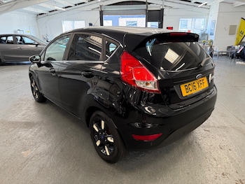 Used Ford Fiesta 2016 for sale - 75600524: Photo