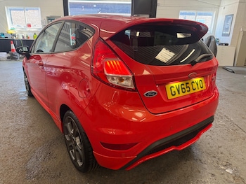 Used Ford Fiesta 2015 for sale - 78676615: Photo