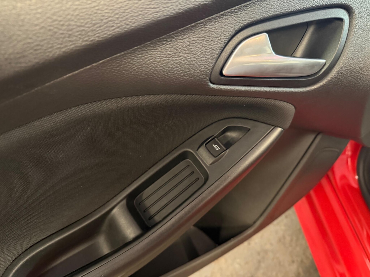 Used Ford Focus 2015 for sale - 77550663: Photo 17